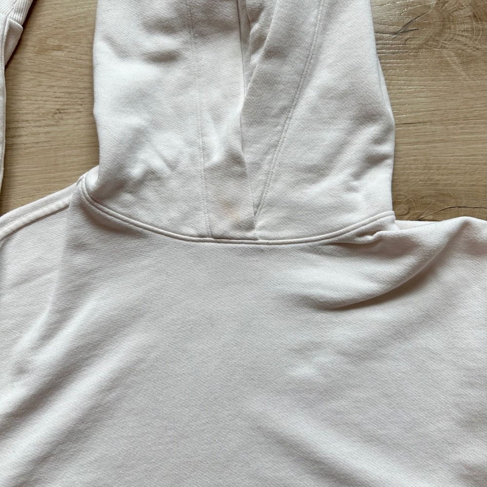 Alo Yoga Women's Bae Hoodie Cropped Ivory Athleisure - Picture 6 of 6